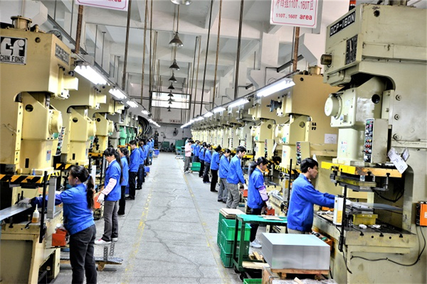 精密五金沖壓加工廠(chǎng)圖片