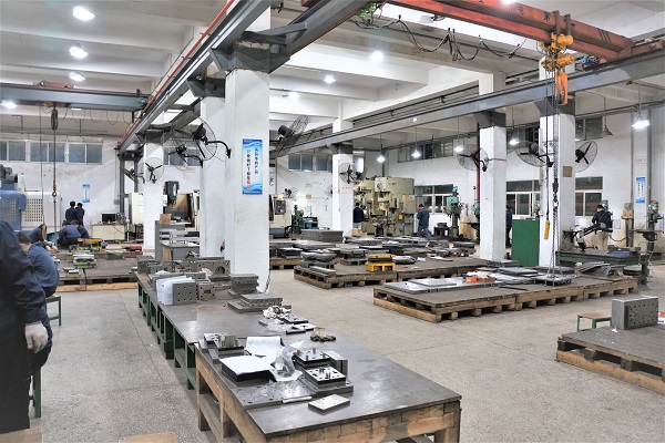 東莞五金沖壓工廠-五金模具安裝細節(jié)補充-誠瑞豐