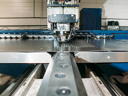 精密五金沖壓加工件產(chǎn)生毛刺的原因是什么？