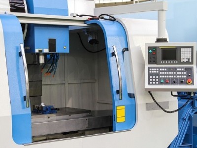 臺灣五金沖壓件加工廠，高速沖床和普通沖床