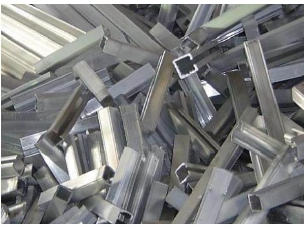 處理五金沖壓件廢料時(shí)要注意哪些問題