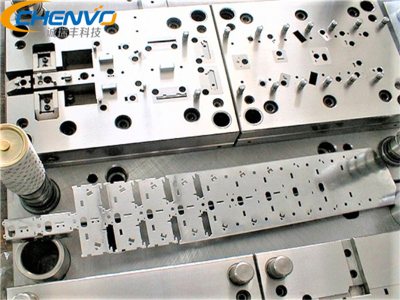 五金沖壓模具一般用那些沖剪油？