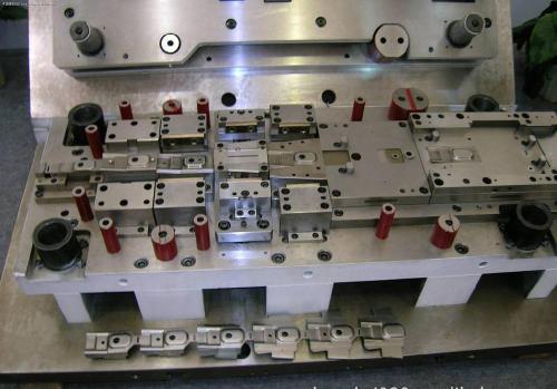 五金沖壓模具工藝制作注意事項，你知道多少？