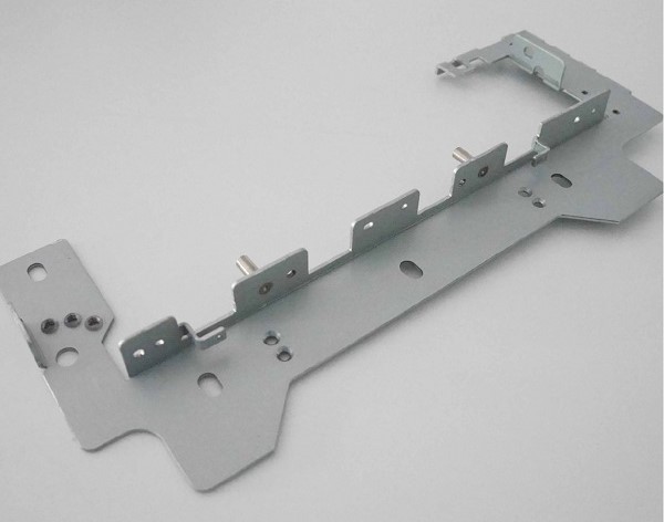 鈑金加工激光切割優(yōu)勢：優(yōu)化工藝，提高效率，降低成本