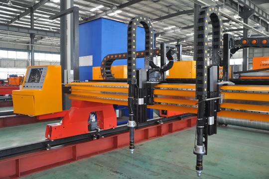 火焰切割機-精密鈑金加工件