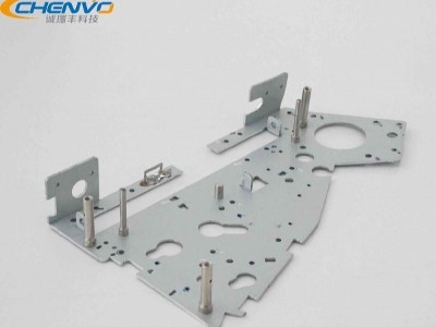 河北沖壓加工，汽車模具的設(shè)計(jì)特點(diǎn)