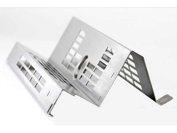 鋁單板鈑金加工的要求和特點(diǎn)有哪些？