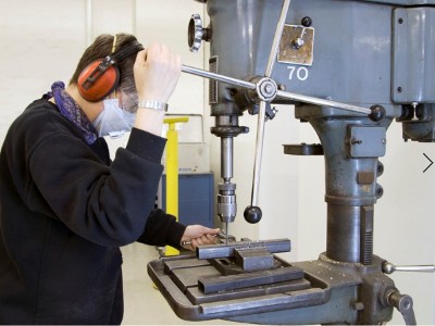 五金沖壓有限公司怎么樣？